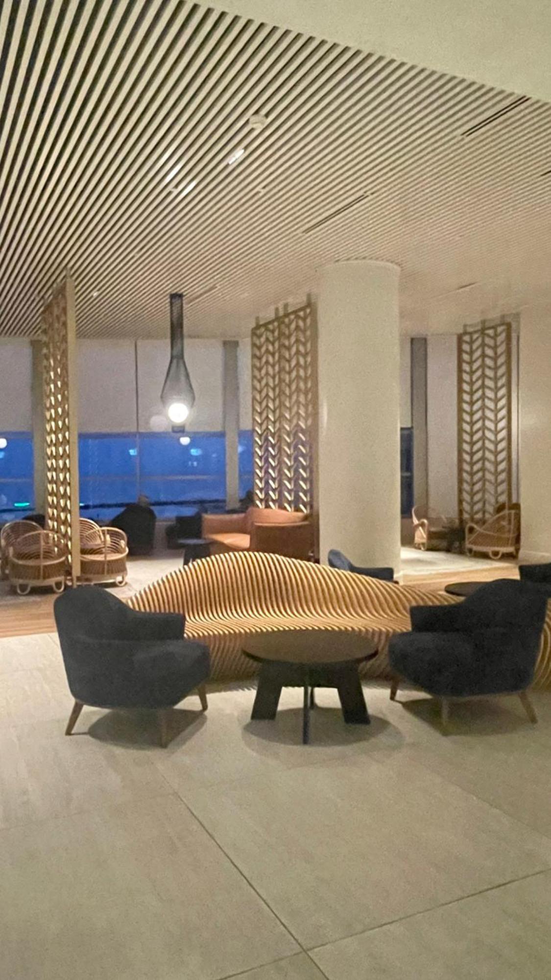 Suite On The Beach Haifa Esterno foto